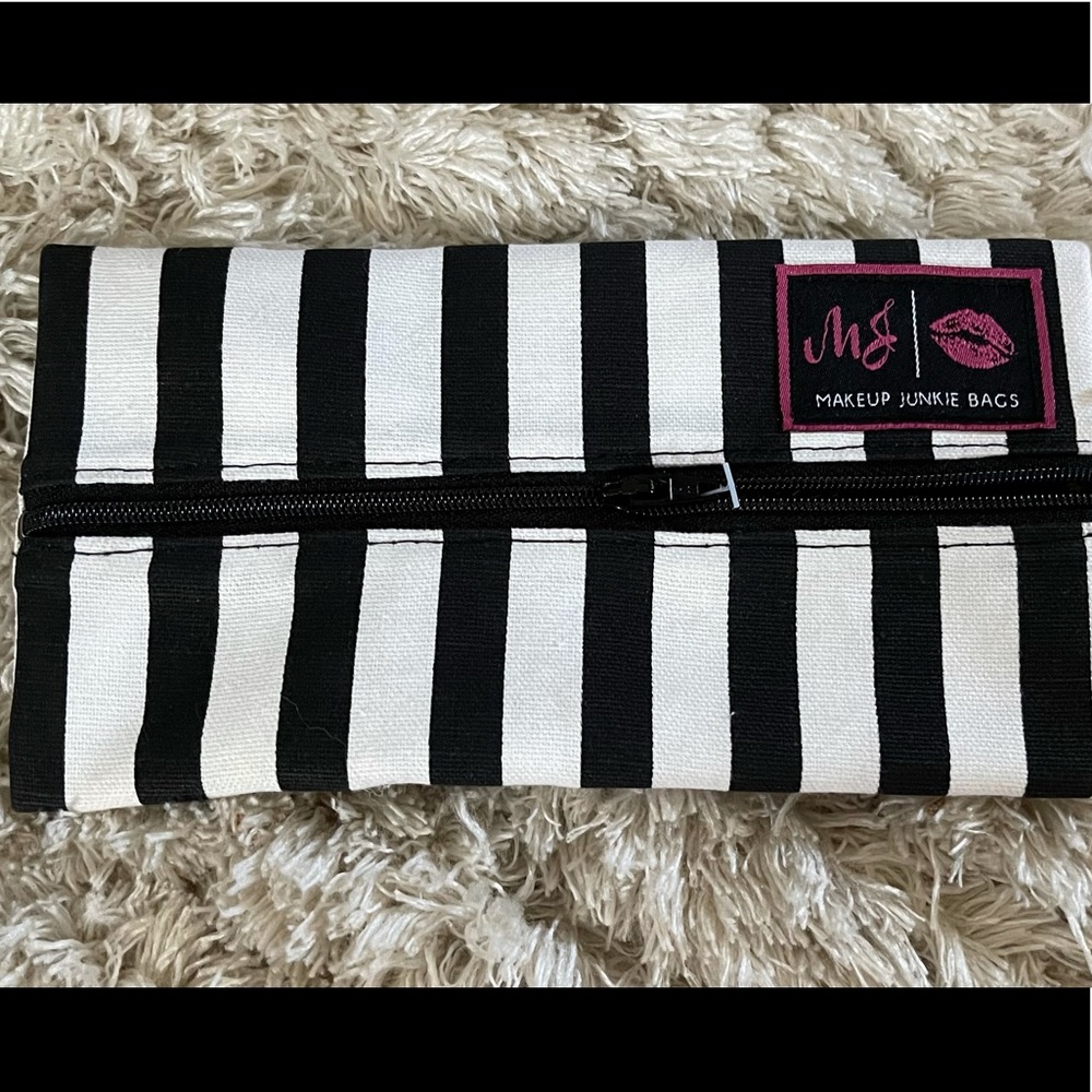 Makeup Junkie Bag
